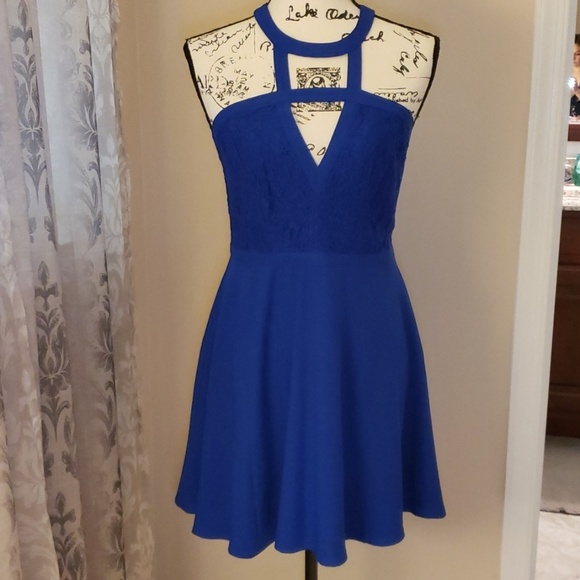 Lulu's ALL MY DAYDREAMS BLUE LACE SKATER DRESS - Picture 1 of 8